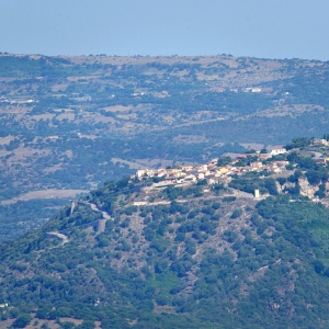 Monteleone Rocca Doria, veduta del paese. (foto Ivo Piras)