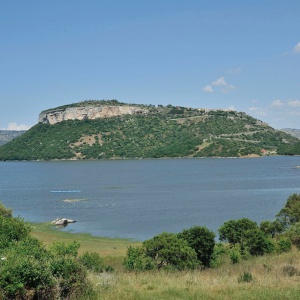 Itinerario Il Villanova e Monte Minerva. Monteleone Rocca Doria e il lago del Temo. (foto Ivo Piras)
